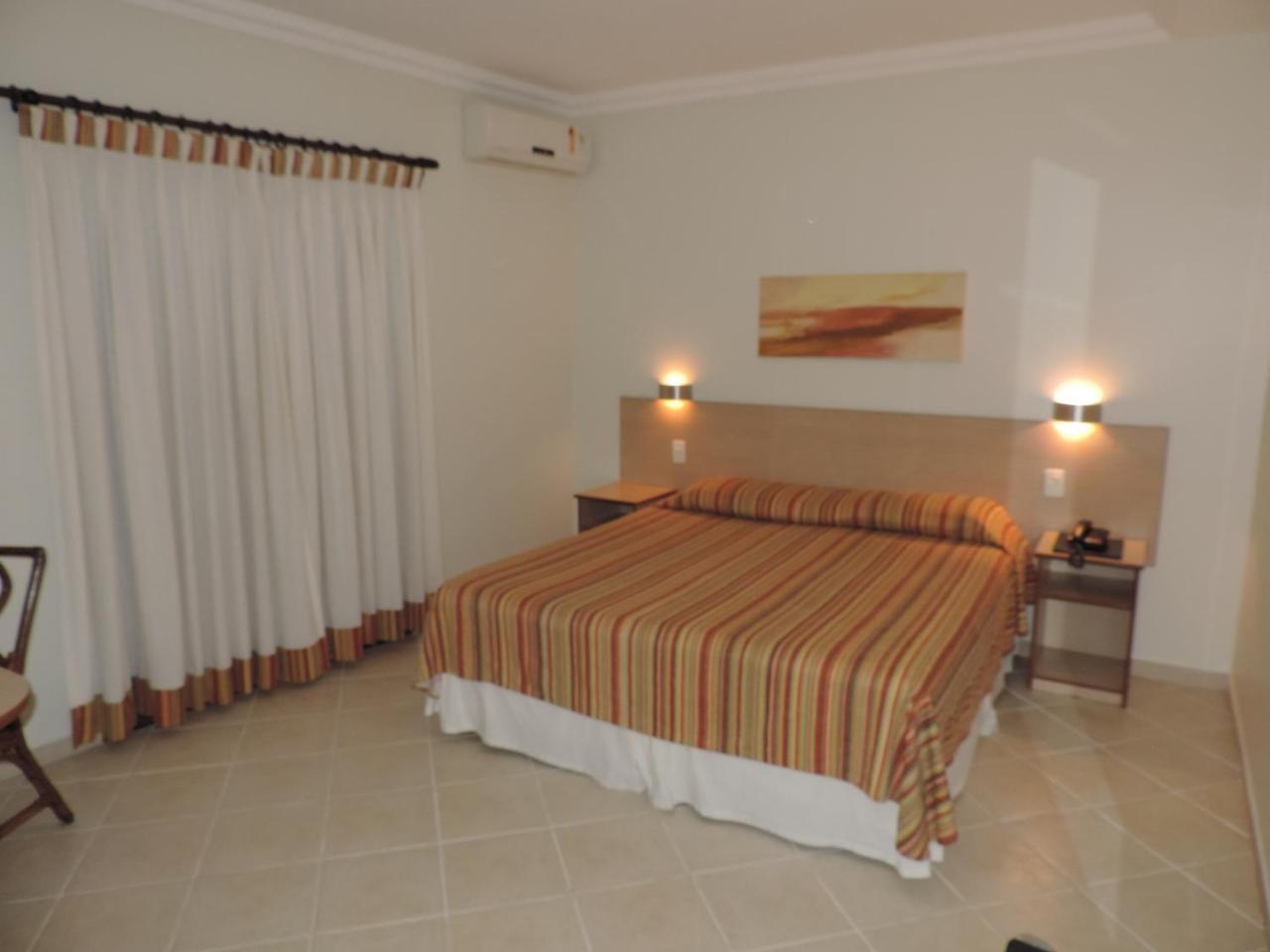Hotel Costa Balena-Piscina Aquecida Coberta Гуаружа Екстериор снимка